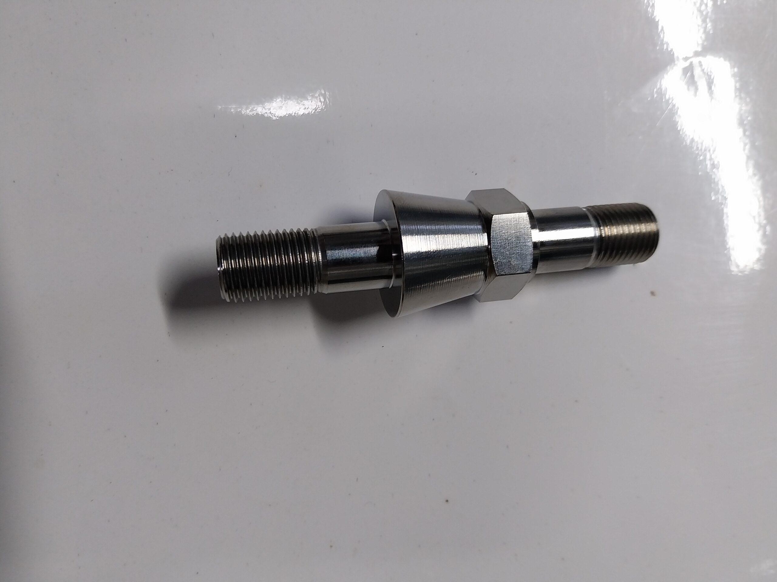 One Nut Stud Rear Arm - Image 4