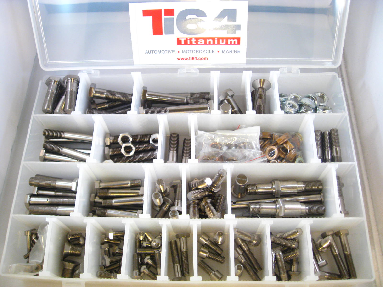 J&J Chassis Bolt Kit