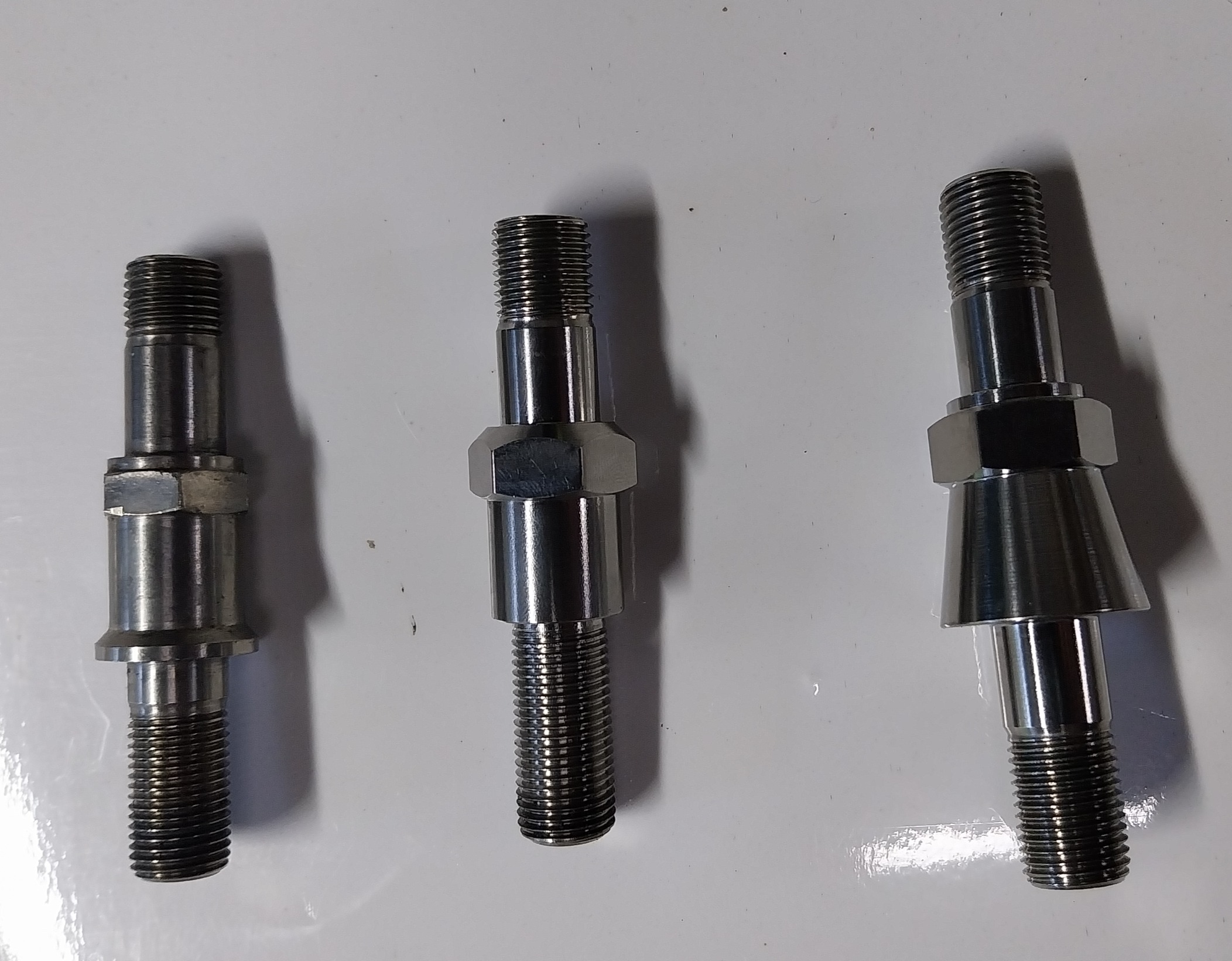 One Nut Stud Rear Arm